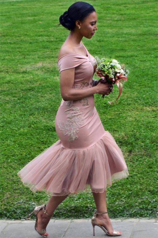 Off The Shoulder Pink Bridesmaid Dresses UK Cheap Online | Appliques Sexy Trumpt Spring Short Bridesmaid Dress BA9508