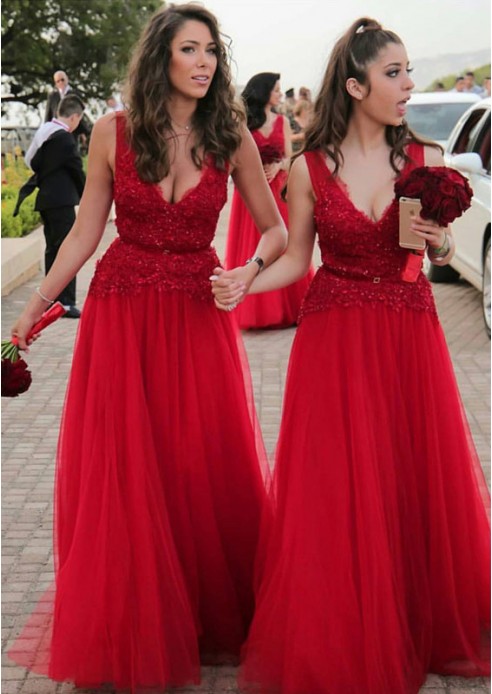 V-neck Beads Appliques Red Bridesmaid Dresses UK Spring | Tulle Cheap Long Bridesmaid Dress Online