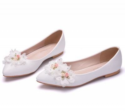 Modern Pionted Toe PU Flat Wedding Shoes UK with Flowers_2