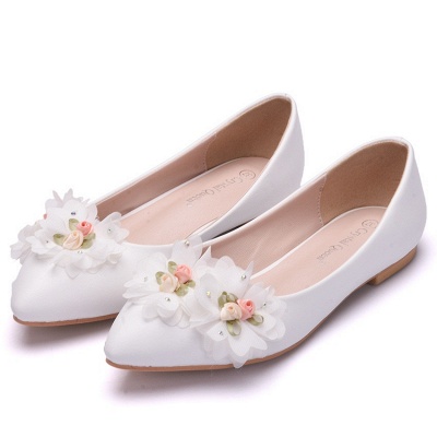 Modern Pionted Toe PU Flat Wedding Shoes UK with Flowers_3